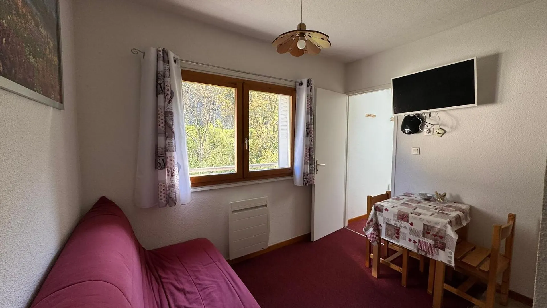 Les Lys Oranges Apartment Le Bourg-d'Oisans France